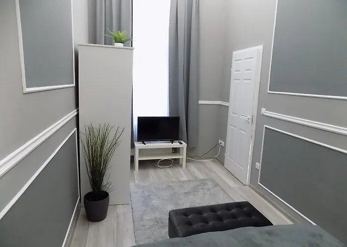 A10 Alkotmany B Apartment